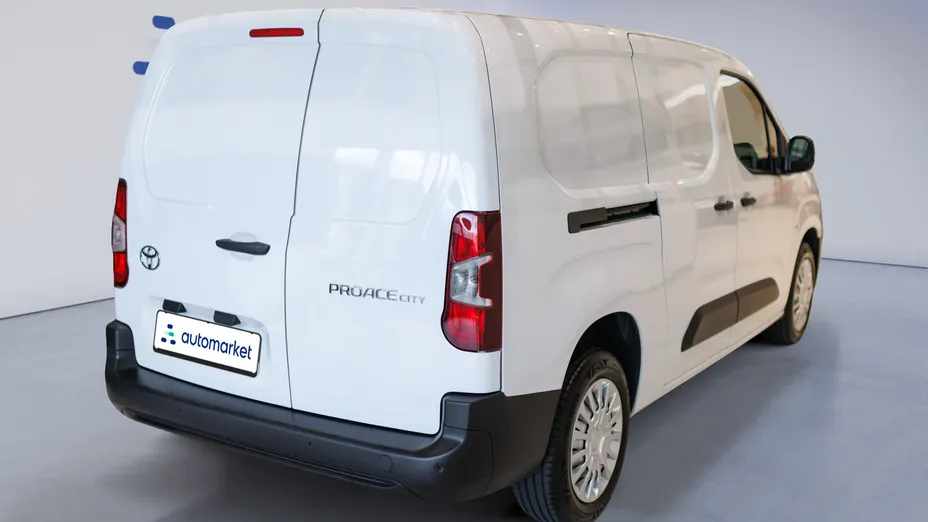 TOYOTA Proace City Proace City 1.5 D-4D Long 2,3t Active