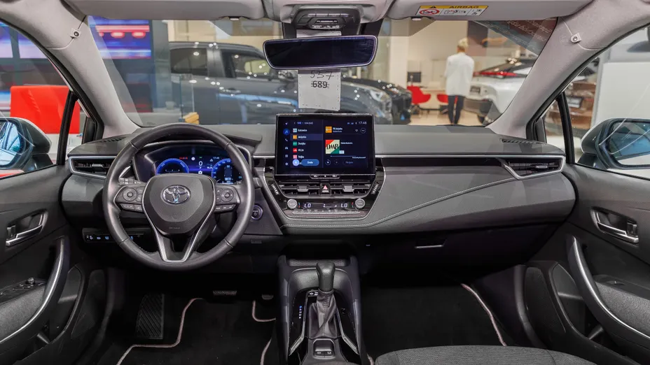 TOYOTA Corolla Corolla 1.8 Hybrid Comfort