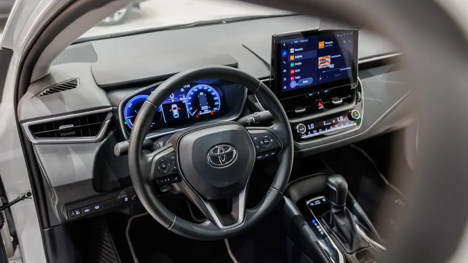 TOYOTA Corolla Corolla 1.8 Hybrid Comfort