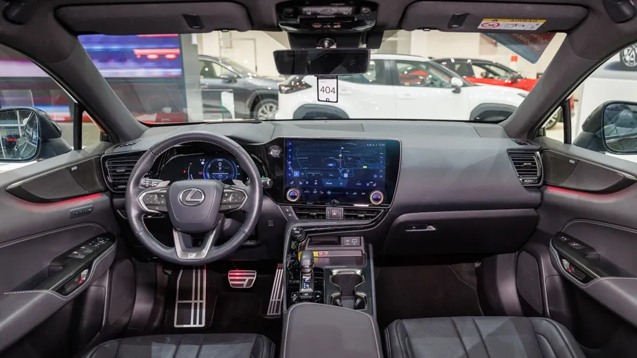 LEXUS NX NX 450h+ F Sport AWD
