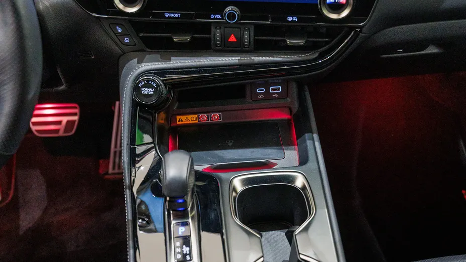 LEXUS NX NX 450h+ F Sport AWD