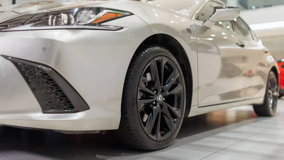 LEXUS ES ES 300h F Sport Design