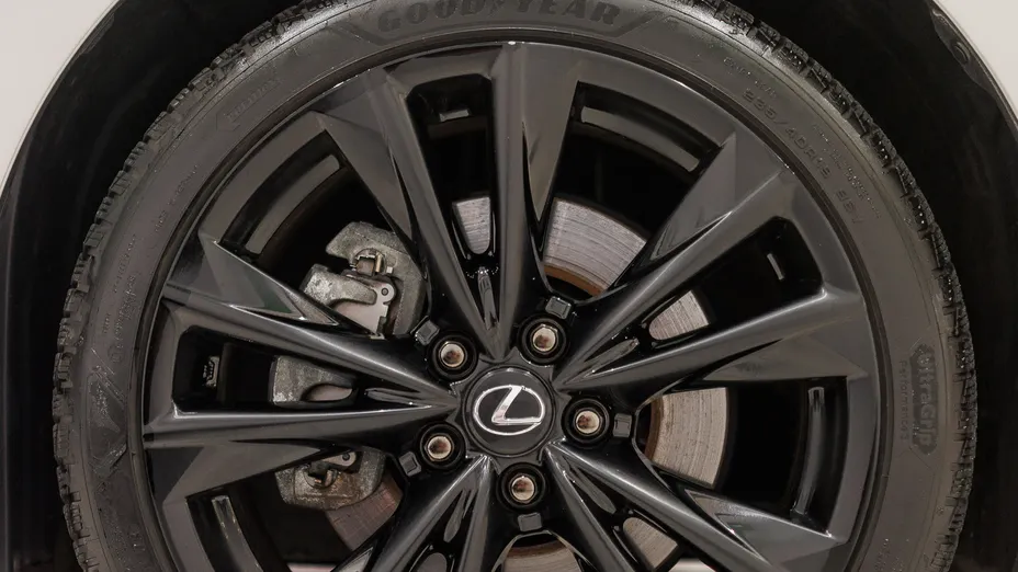 LEXUS ES ES 300h F Sport Design