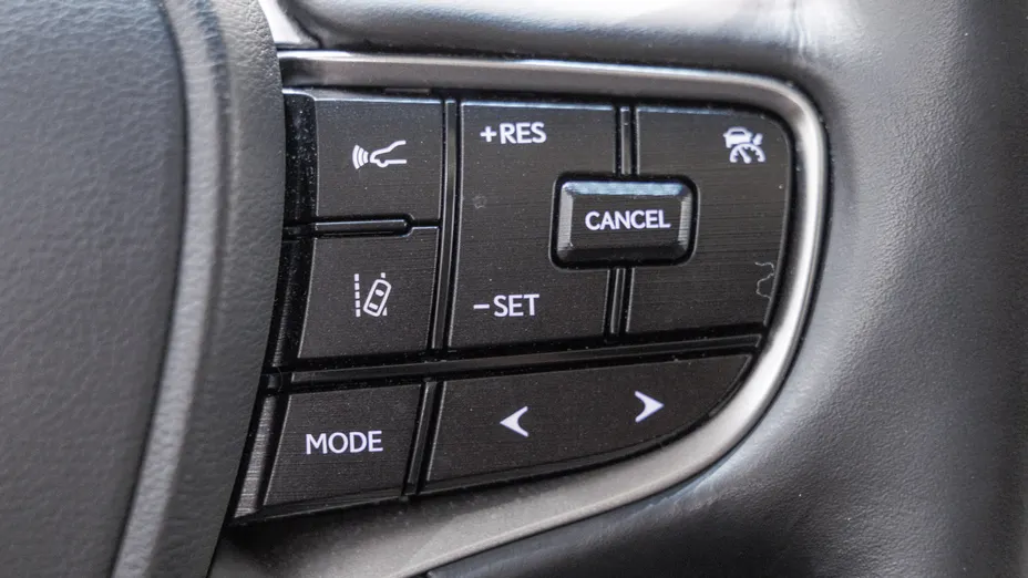 LEXUS ES ES 300h F Sport Design