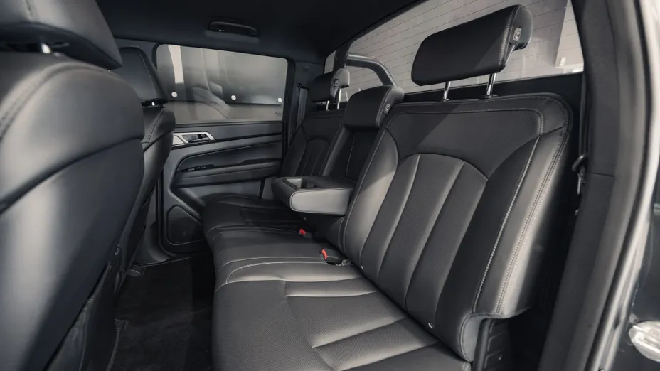 KGM / SSANGYONG Musso Musso Grand 2.2 e-XDi Quartz 4WD aut