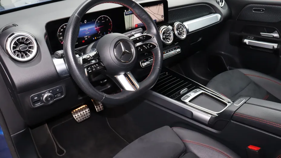 MERCEDES-BENZ GLB GLB 200 d AMG Line 8G-DCT