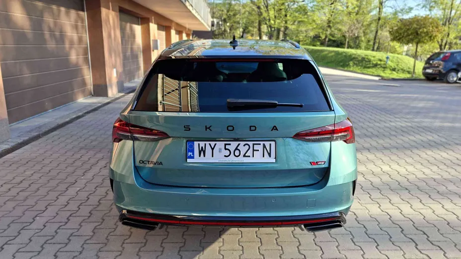 SKODA Octavia Octavia 2.0 TSI RS DSG