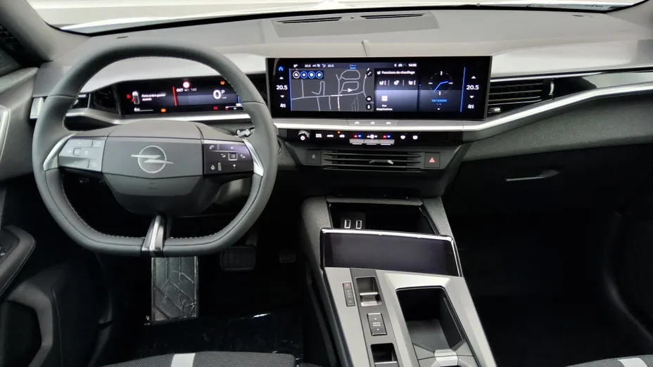 OPEL Grandland -