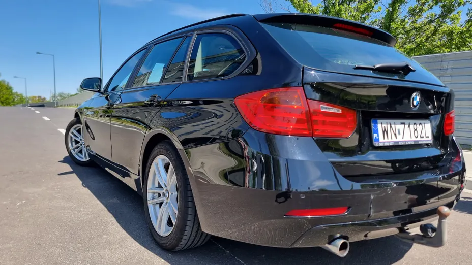 BMW Seria 3 316d Luxury Line aut