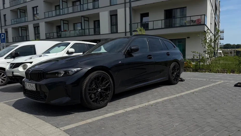 BMW Seria 3 320i