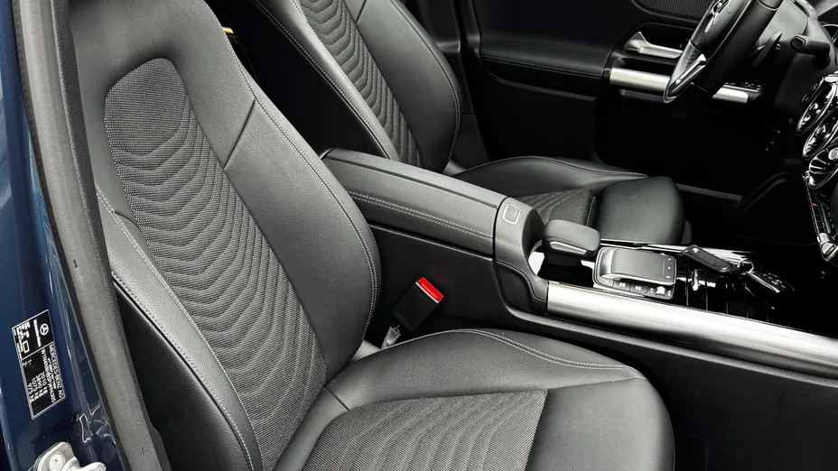 MERCEDES-BENZ GLA GLA 200 Business Edition