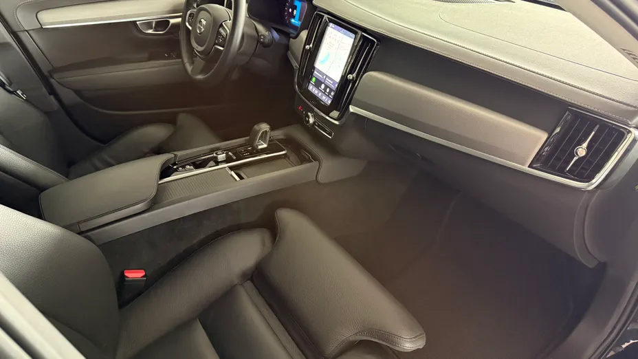 VOLVO V90 V90 CC B4 D AWD Core aut