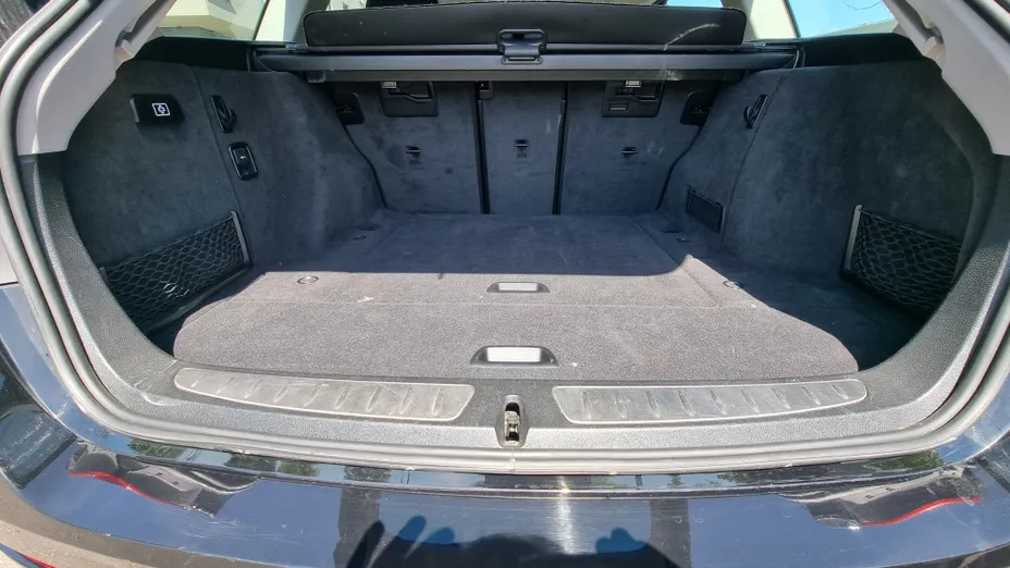 BMW Seria 3 316d Luxury Line aut