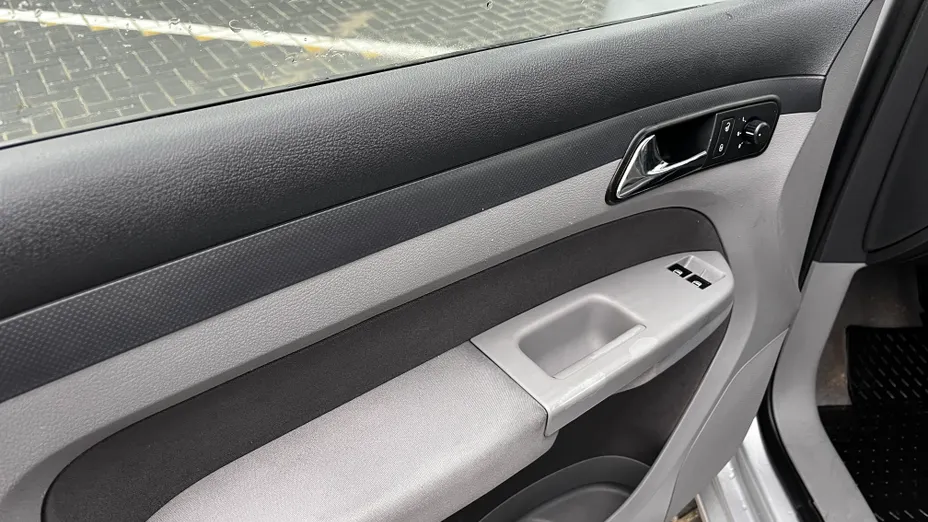 VOLKSWAGEN Caddy Caddy 1.9 TDI Life