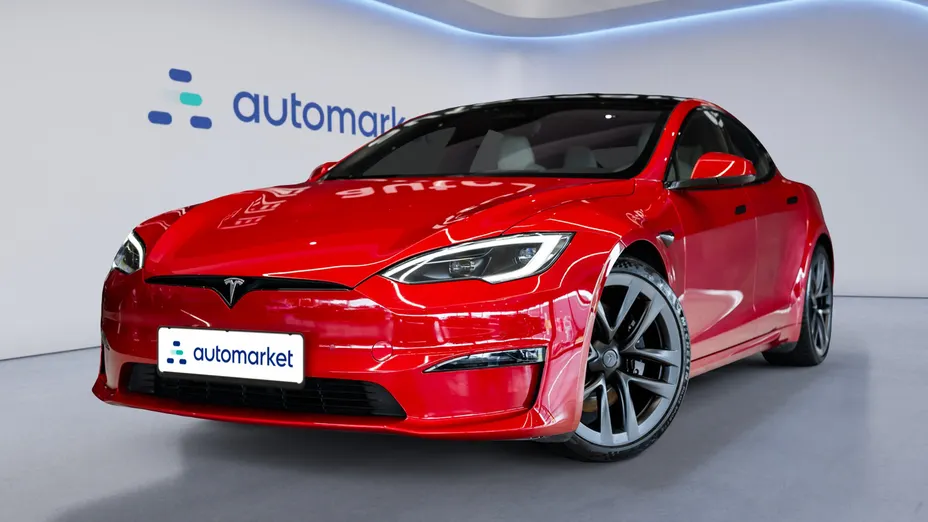 TESLA Model S S Plaid