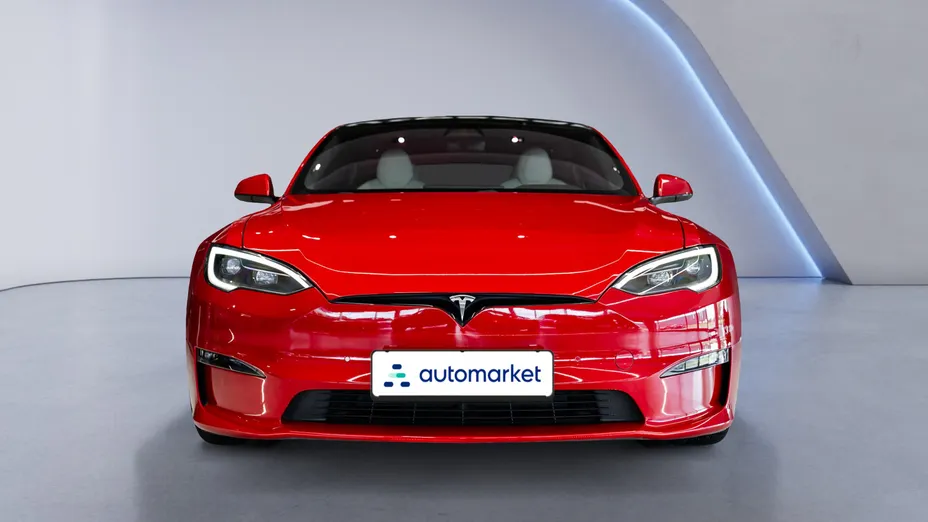 TESLA Model S S Plaid