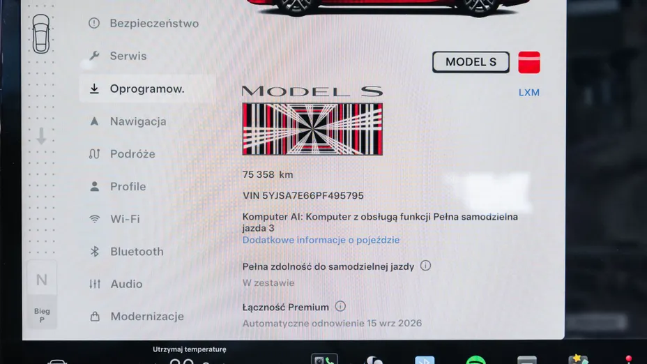 TESLA Model S S Plaid