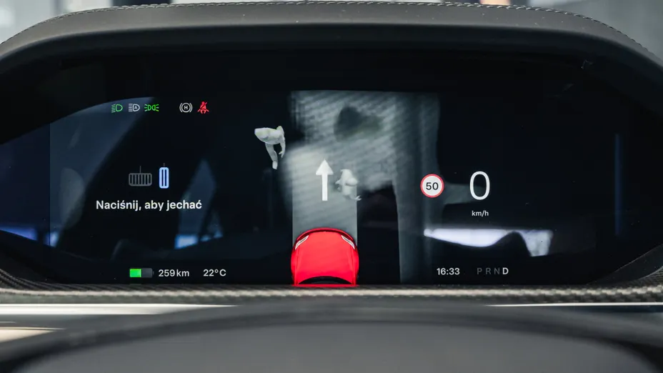 TESLA Model S S Plaid