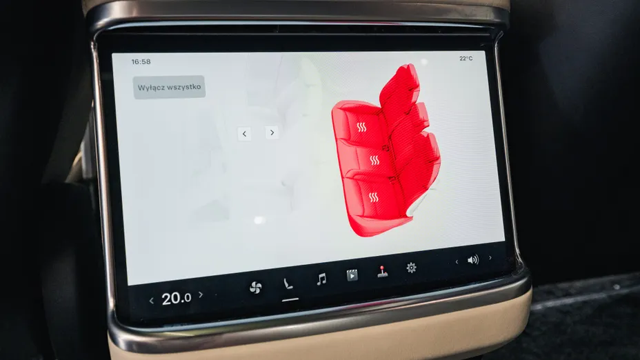 TESLA Model S S Plaid