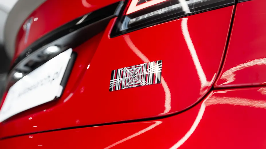 TESLA Model S S Plaid