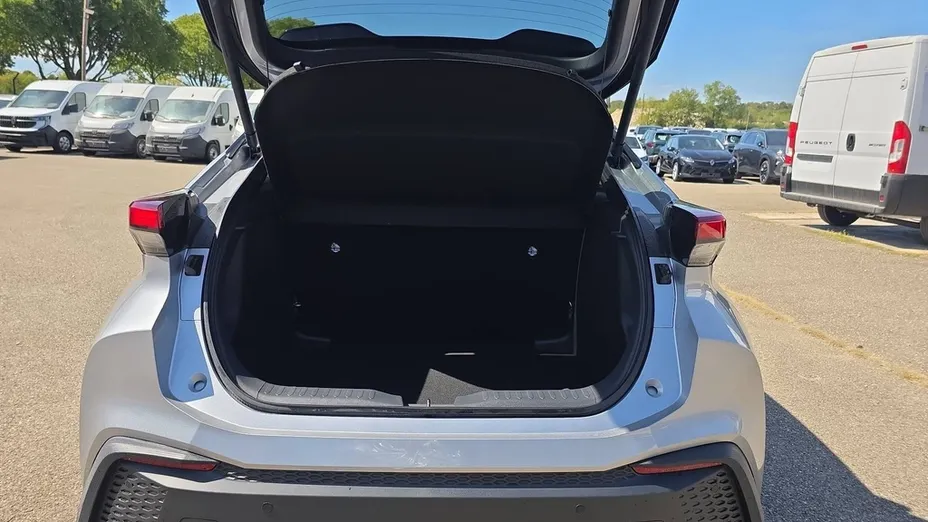 TOYOTA C-HR -