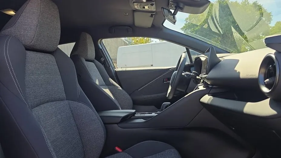 TOYOTA C-HR -