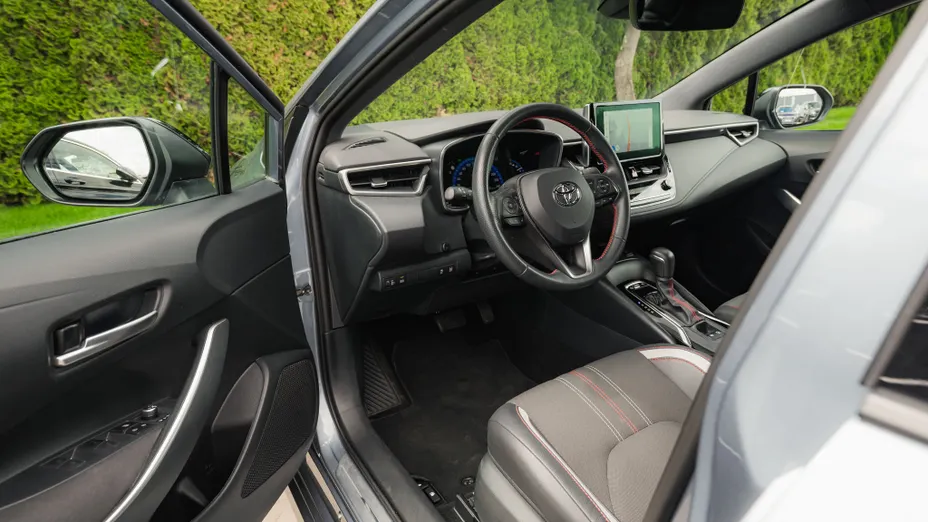 TOYOTA Corolla Corolla 1.8 Hybrid GPF GR Sport