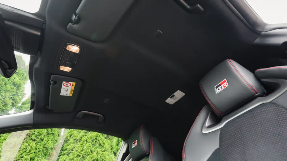 TOYOTA Yaris GR Yaris 1.6 Dynamic