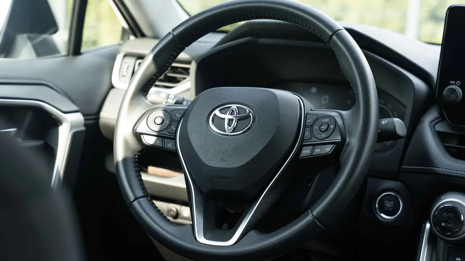 TOYOTA RAV4 RAV4 2.0 Active 4x2