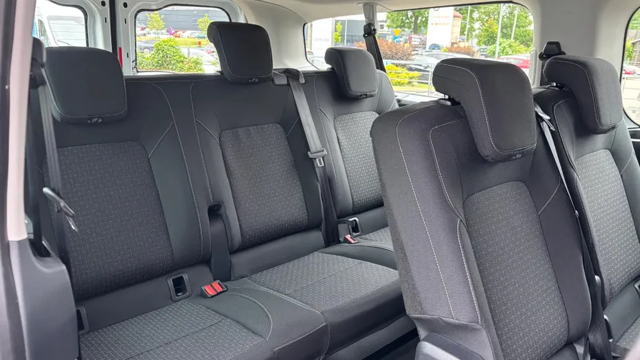 FORD Transit Custom Transit Custom Kombi 2.0 EcoBlue 320 L2H1 Trend M1 Nowy