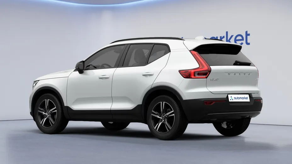 VOLVO XC40 XC40 B3 Plus Dark aut Nowy