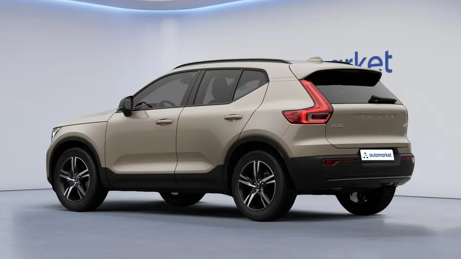 VOLVO XC40 XC40 B3 Plus Dark aut Nowy