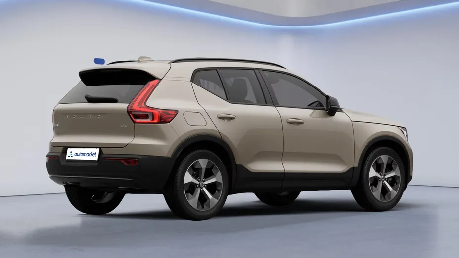 VOLVO XC40 XC40 B3 Plus Dark aut Nowy