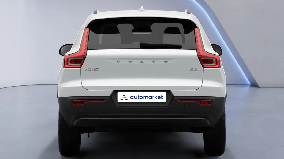 VOLVO XC40 XC40 B3 Plus Dark aut Nowy