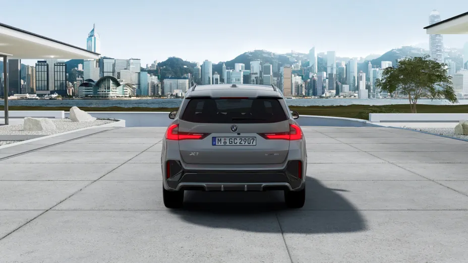 BMW X1 X1 sDrive18i M Sport sport-aut Nowy