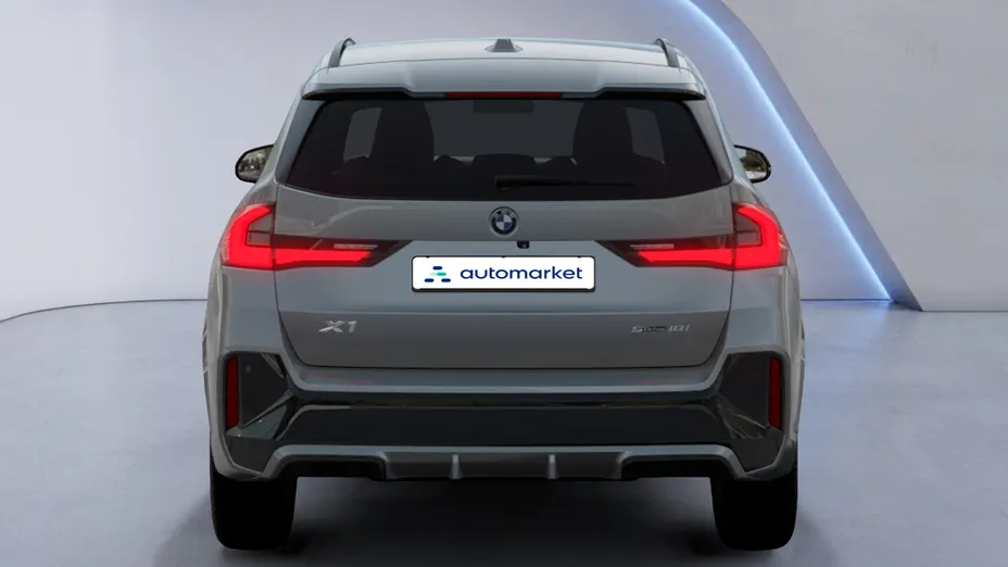 BMW X1 X1 sDrive18i M Sport sport-aut Nowy