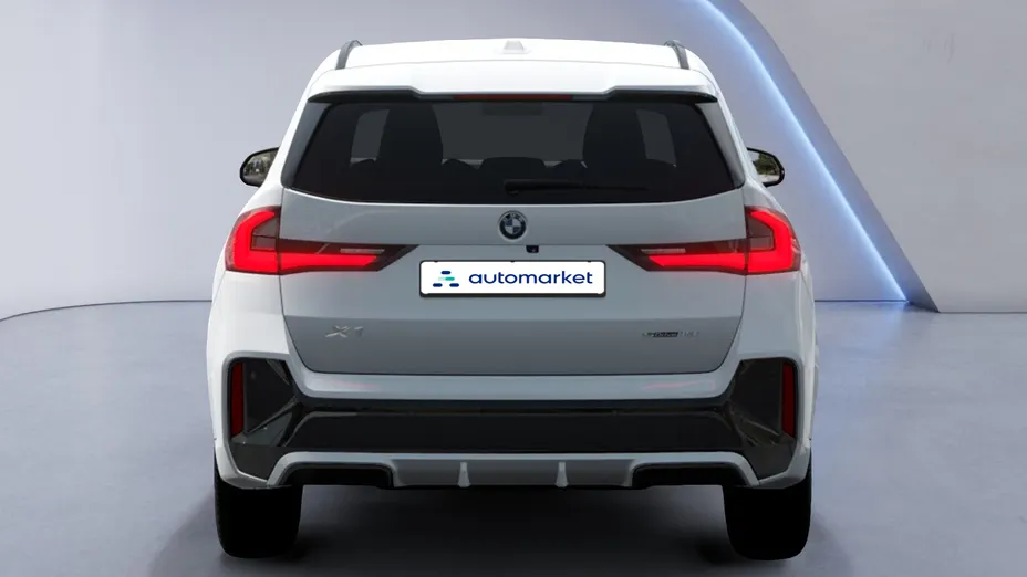 BMW X1 X1 sDrive18i M Sport sport-aut Nowy