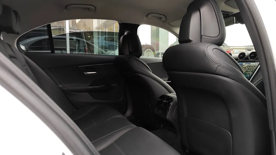 MERCEDES-BENZ C Klasa C 180 mHEV