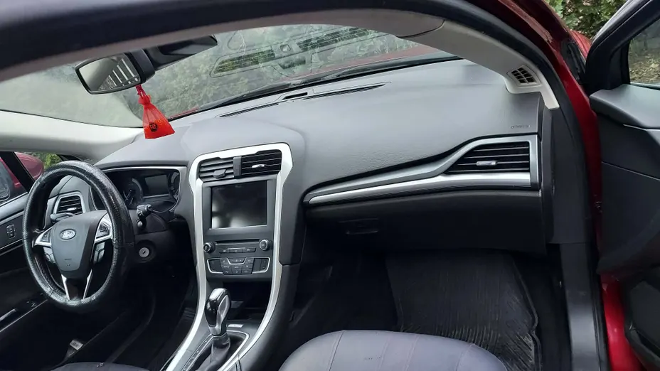 FORD Mondeo Mondeo 2.0 TDCi Trend PowerShift