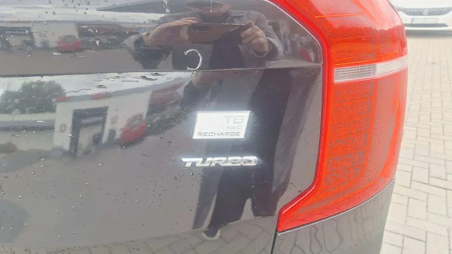 VOLVO XC90 -