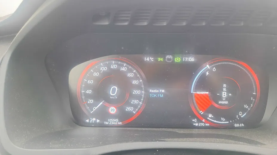 VOLVO XC90 -