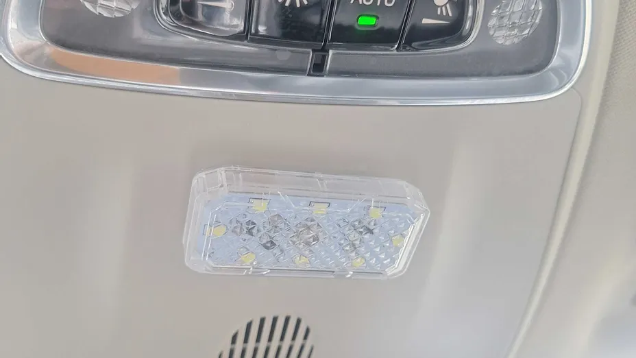 VOLVO XC90 -