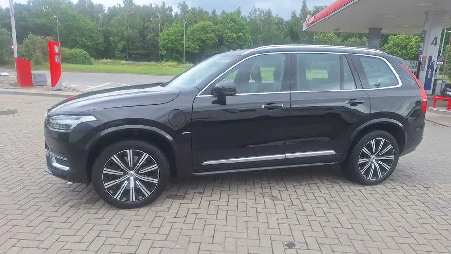 VOLVO XC90 -