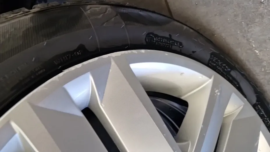 RENAULT Clio -