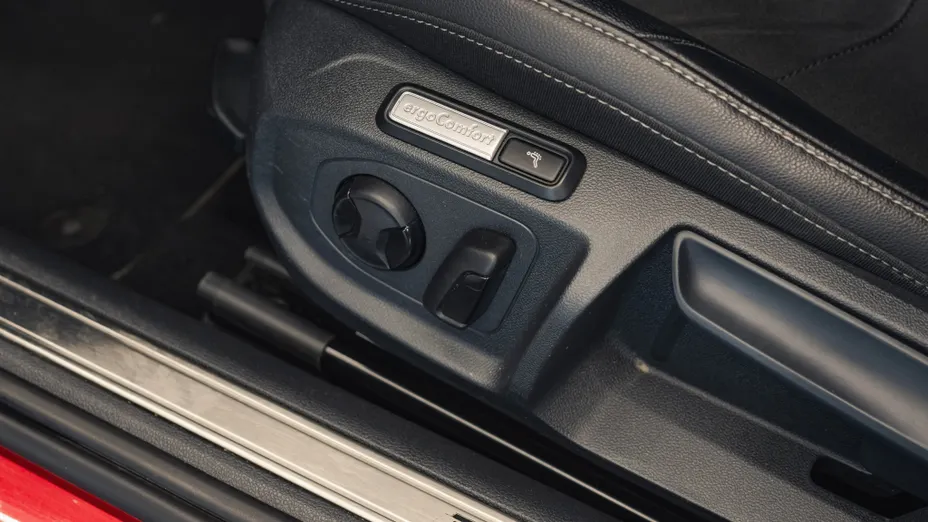 VOLKSWAGEN Arteon Arteon 2.0 TDI Bi-Turbo SCR 4Mot. R-Line DSG
