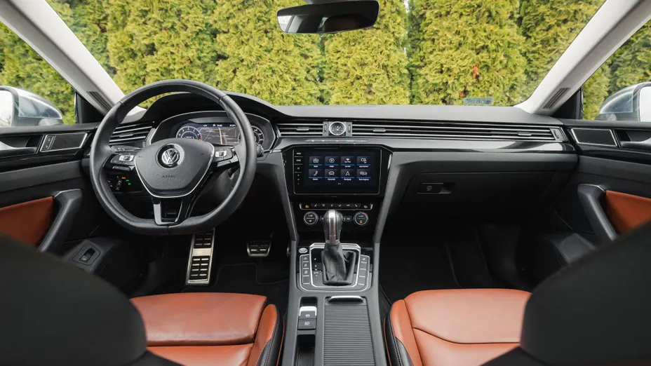 VOLKSWAGEN Arteon Arteon 2.0 TSI Elegance DSG