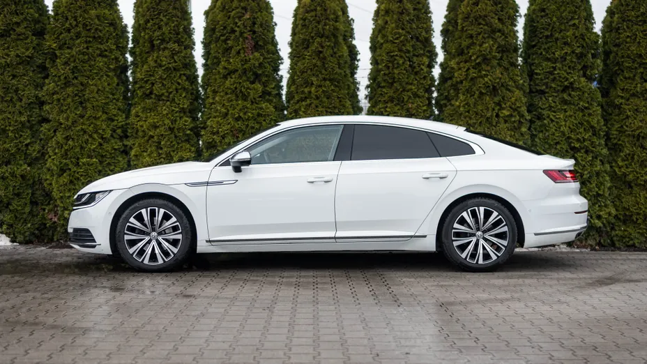 VOLKSWAGEN Arteon Arteon 2.0 TSI Elegance DSG