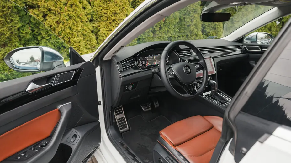 VOLKSWAGEN Arteon Arteon 2.0 TSI Elegance DSG