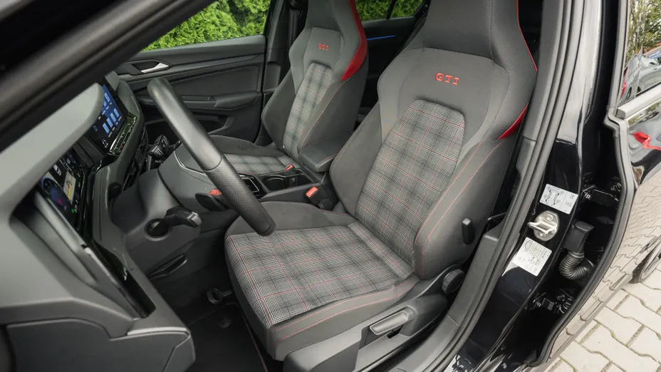 VOLKSWAGEN Golf Golf VIII 2.0 TSI GTI DSG