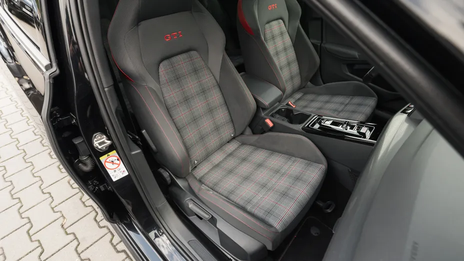 VOLKSWAGEN Golf Golf VIII 2.0 TSI GTI DSG